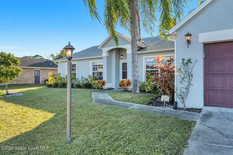 1260 Monument Avenue Se, Palm Bay, Fl 32909, FL