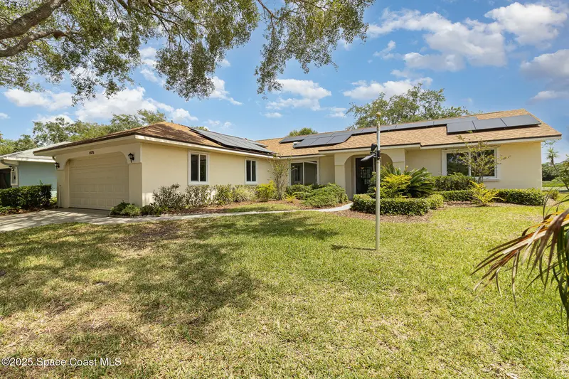 Indian River Colony Club listing