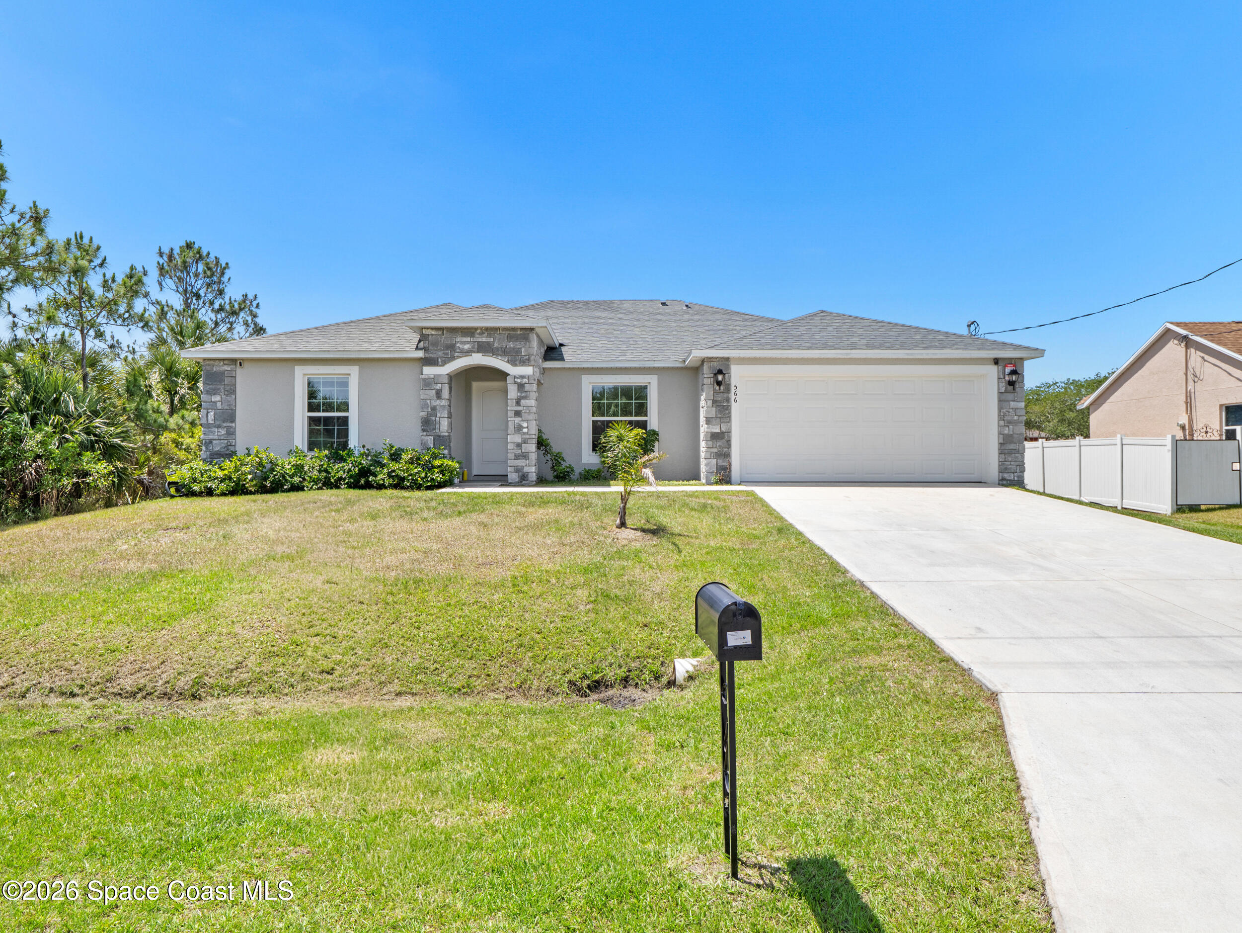 566 Forrest Hills Street Sw, Palm Bay, Fl 32908, FL