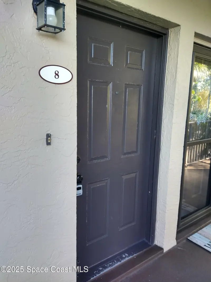1020 Pinetree Drive 8, Indian Harbour Beach, Fl 32937, FL