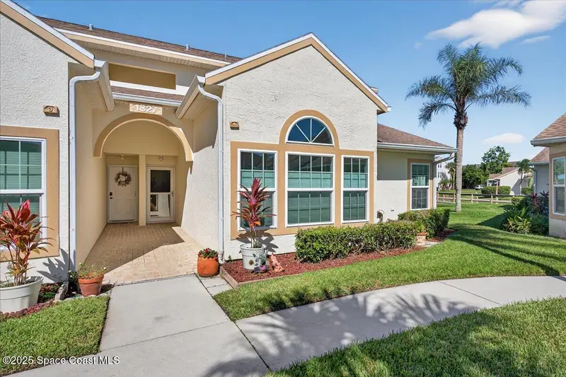 1827 Aynsley Way 4, Vero Beach, Fl 32966, FL