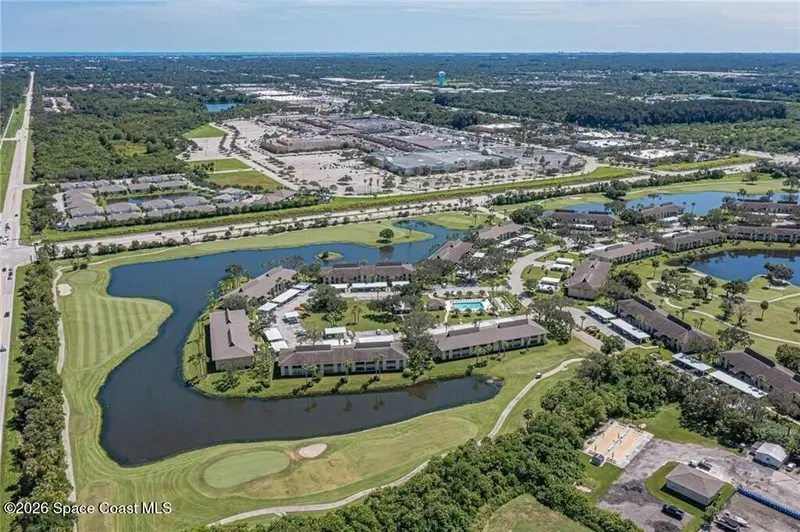 32 Plantation Drive 103, Vero Beach, Fl 32966, FL
