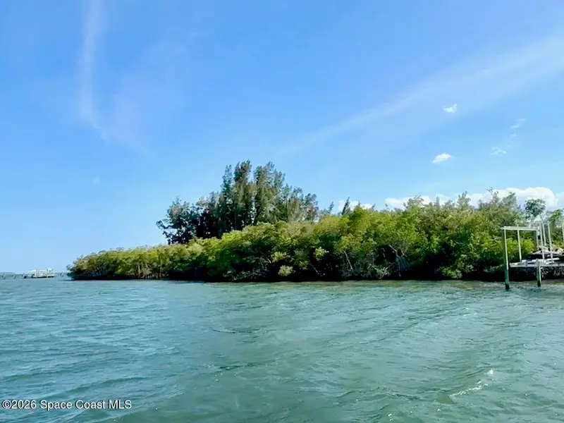 4 Grant Island, Grant-Valkaria, Fl 32949, FL