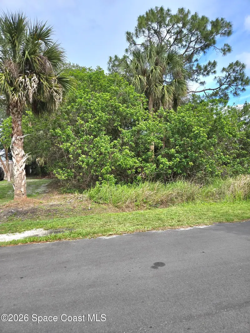 697 Scotten Avenue Sw, Palm Bay, Fl 32908, FL
