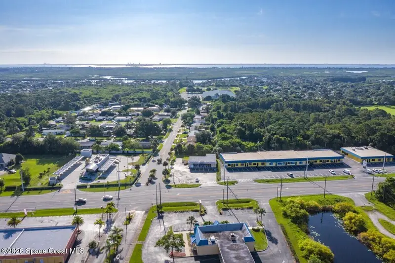 2110 N Courtenay Parkway, FL