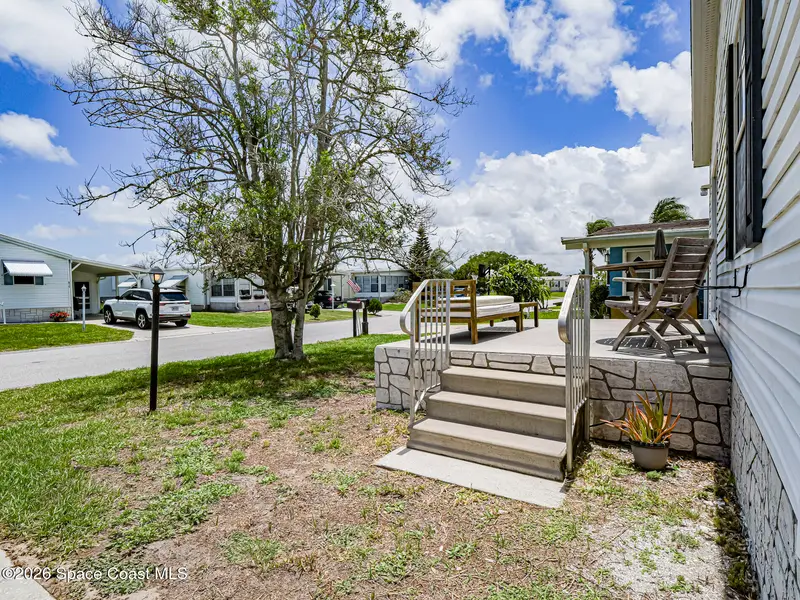 818 Thrush Circle, Barefoot Bay, Fl 32976, FL