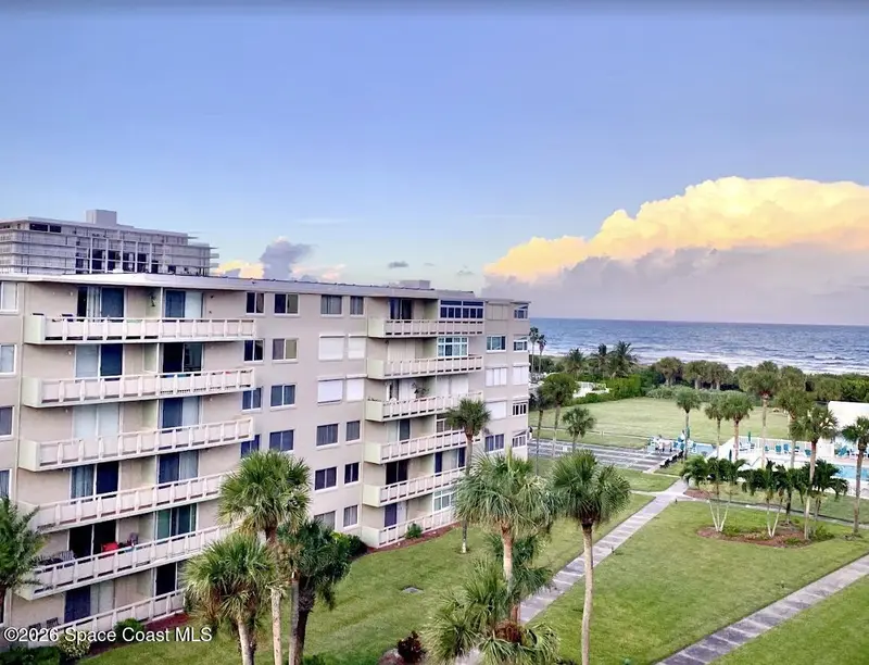2020 N Atlantic Avenue 215-N, Cocoa Beach, Fl 32931, FL