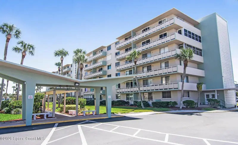 2020 N Atlantic Avenue 215-N, Cocoa Beach, Fl 32931, FL