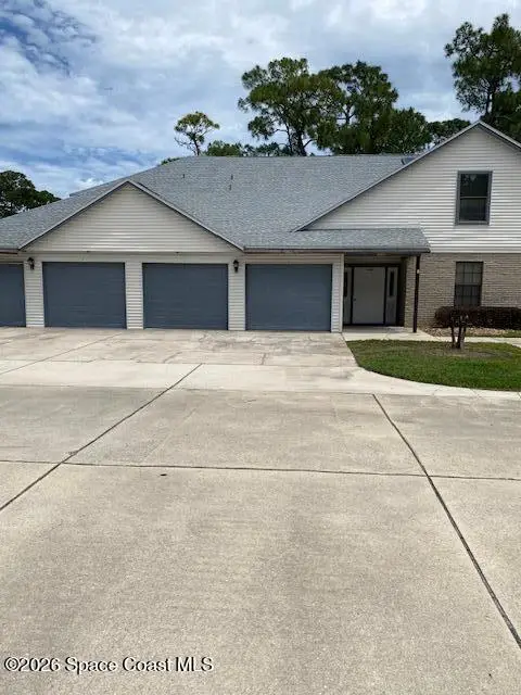 9045 S York Lane S 15e, West Melbourne, Fl 32904, FL