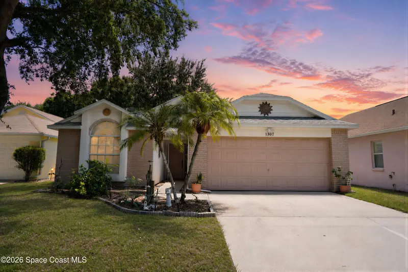 1307 Cypress Bend Circle, Melbourne, Fl 32934, FL