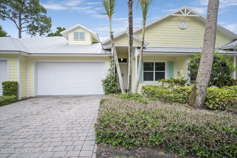 406 Pineapple Square Sw, Vero Beach, Fl 32962, FL