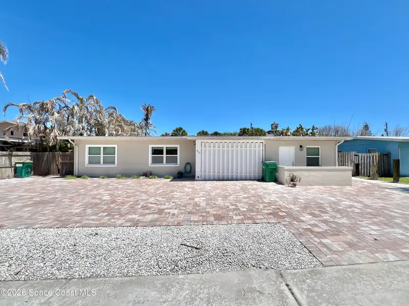 457 S Orlando Avenue B, Cocoa Beach, Fl 32931, FL