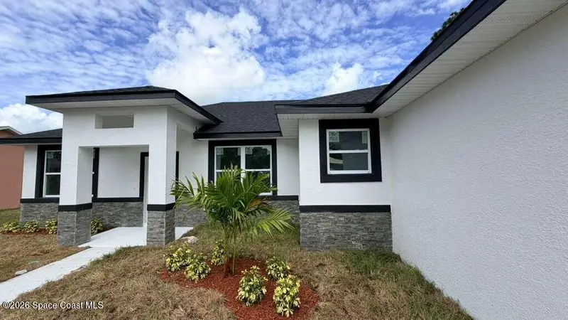 526 Oleander Lane Nw, Palm Bay, Fl 32907, FL