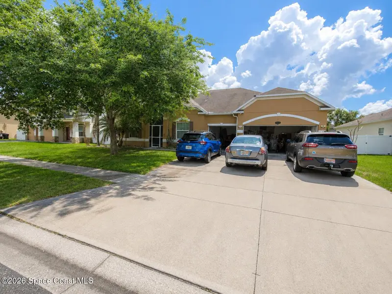 557 L M Davey Lane, Titusville, Fl 32780, FL