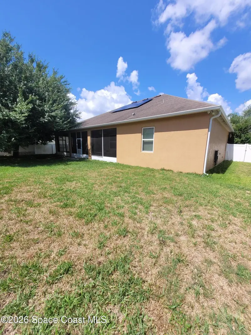 557 L M Davey Lane, Titusville, Fl 32780, FL