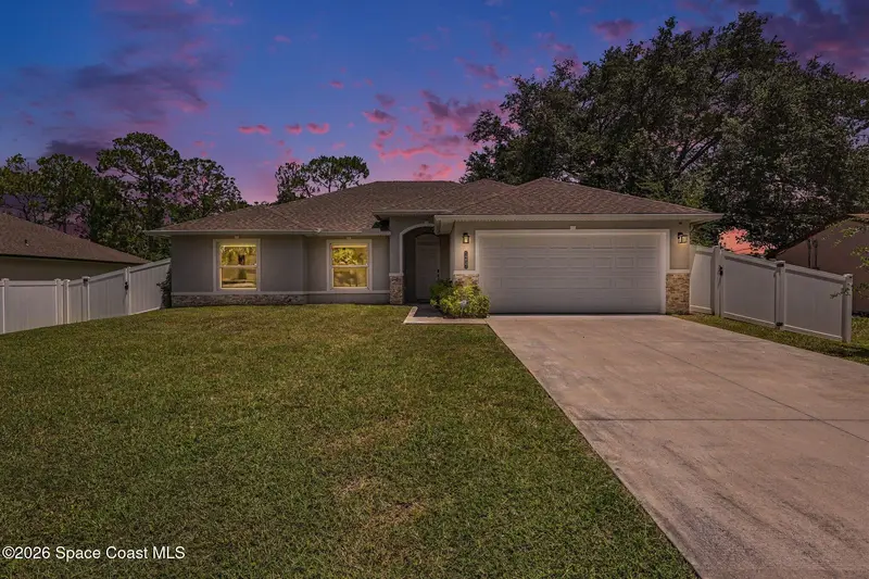 1257 Theresa Street Se, Palm Bay, Fl 32909, FL