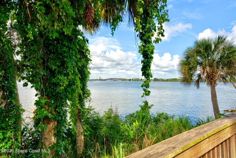 225 S Tropical Trail 605, Merritt Island, Fl 32952, FL