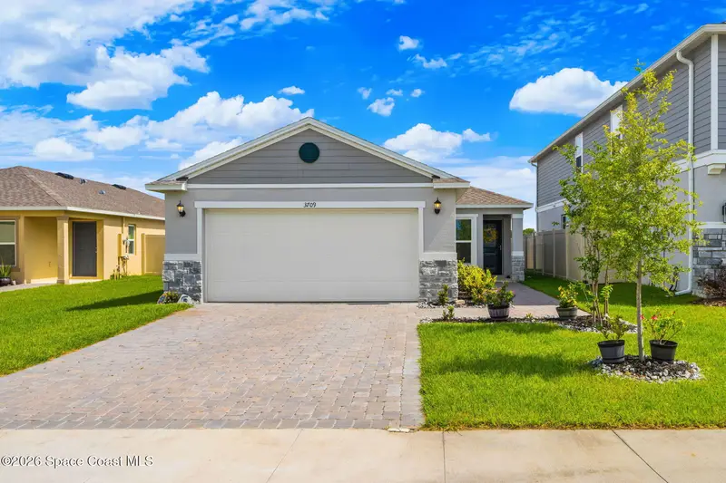 3709 Grappler Circle Se, Palm Bay, Fl 32909, FL