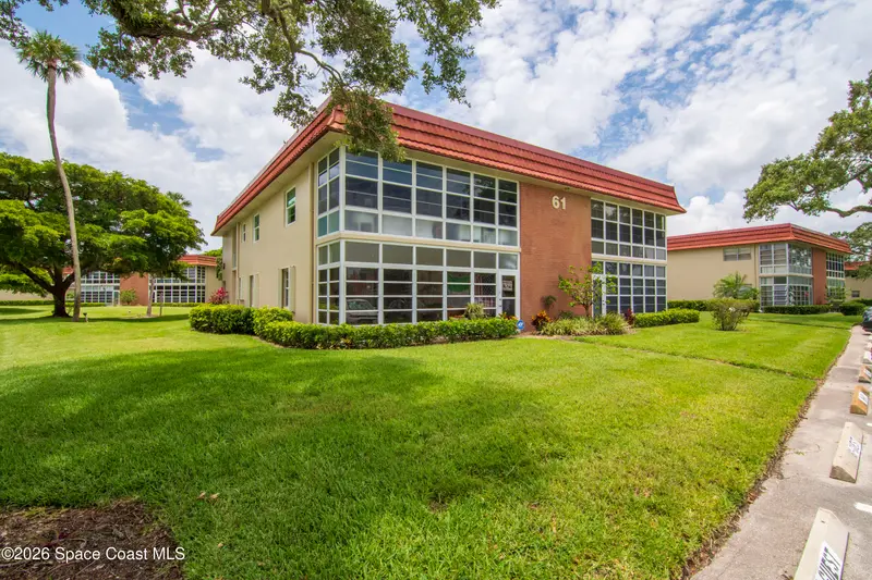 61 Woodland Drive 106, Vero Beach, Fl 32962, FL