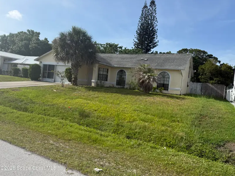 1130 Lynbrook Street Nw, Palm Bay, Fl 32907, FL