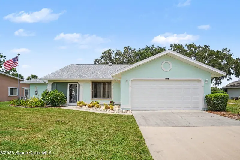 Indian River Colony Club listing