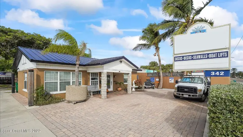 342 N Orlando Avenue Re & Business, Cocoa Beach, Fl 32931, FL