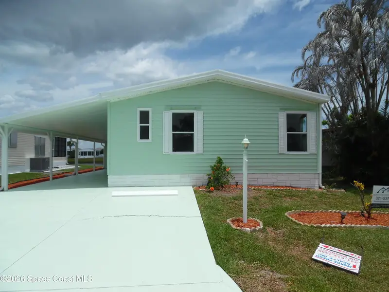1040 E Dracena Drive E P28, Micco, Fl 32976, FL