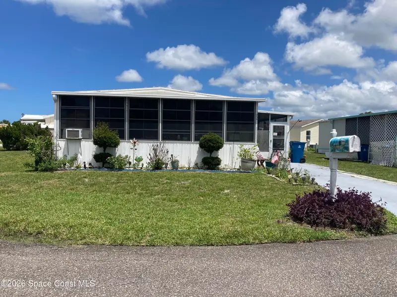 1056 Wood Court Ne, Palm Bay, Fl 32907, FL