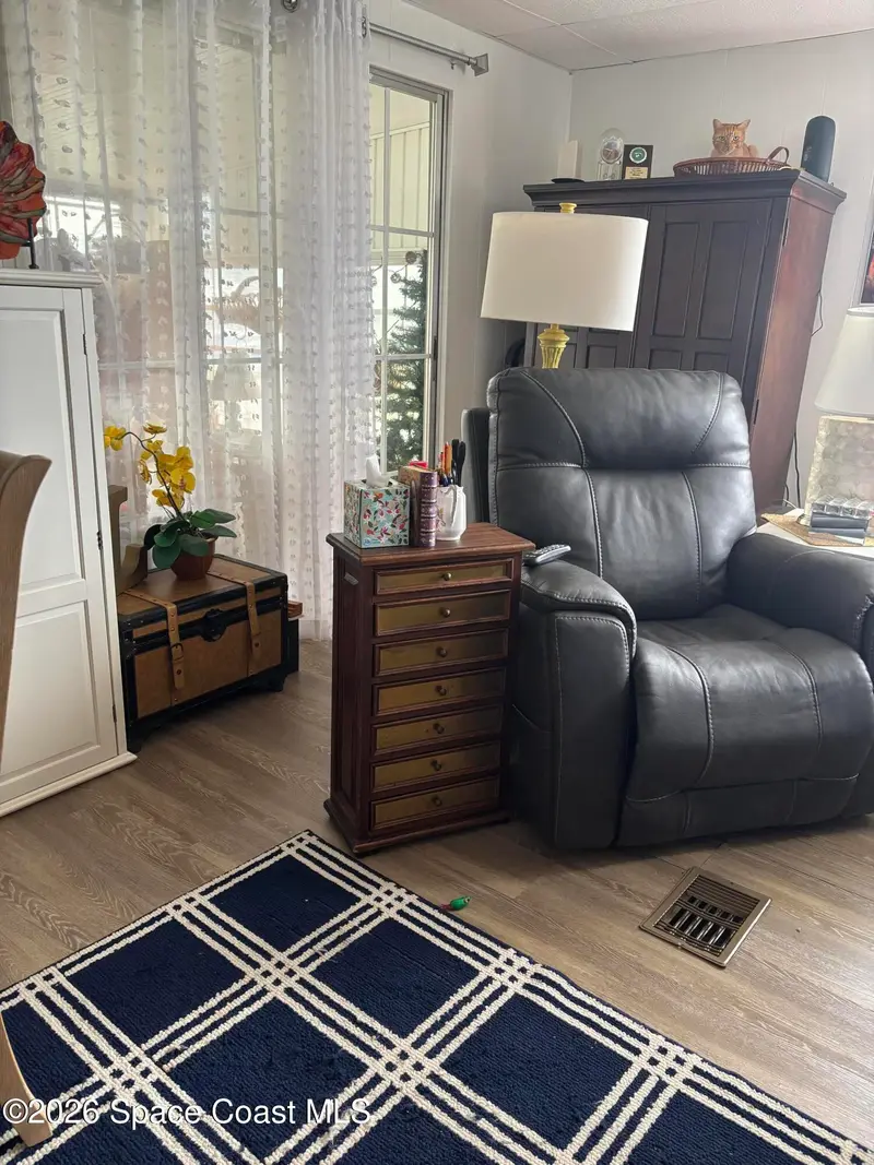1056 Wood Court Ne, Palm Bay, Fl 32907, FL