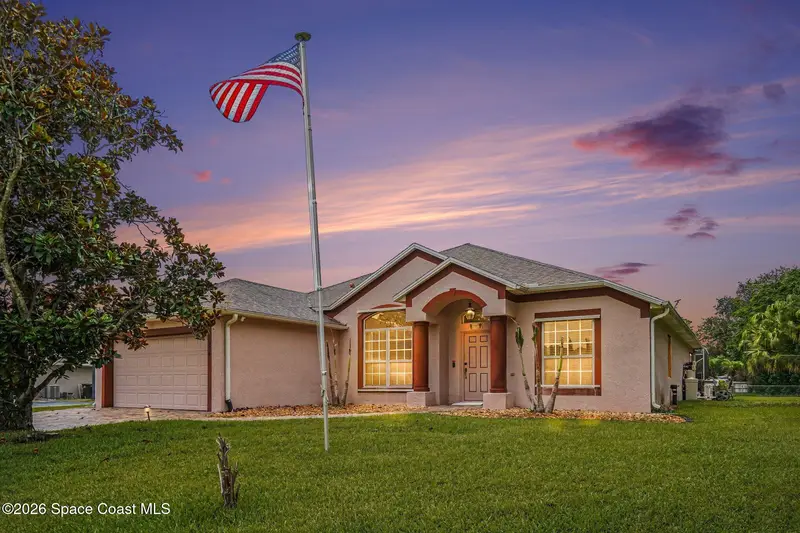 974 Pebble Avenue Ne, Palm Bay, Fl 32907, FL