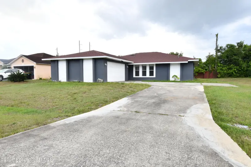 838 Gillen Avenue Nw, Palm Bay, Fl 32907, FL