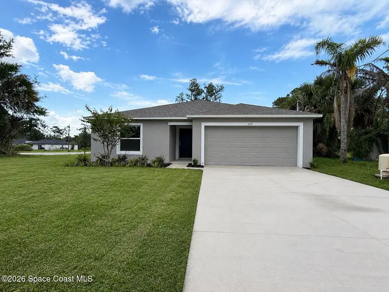 1691 2nd Avenue, Deland, Fl 32724, FL