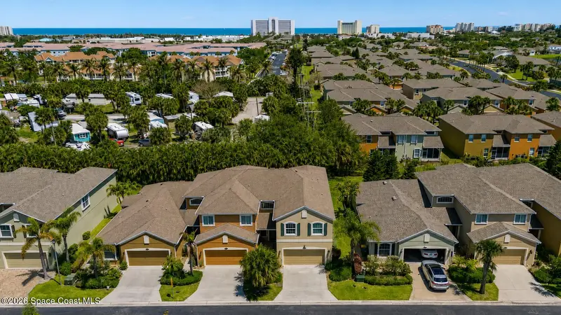 3271 Titanic Circle 39, Indialantic, Fl 32903, FL