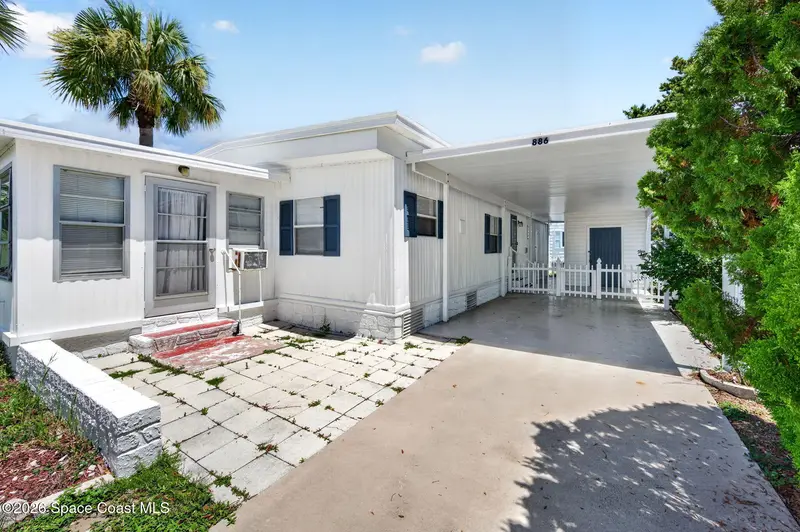886 Pecan Circle, Barefoot Bay, Fl 32976, FL