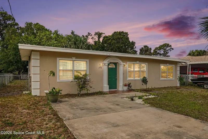 2556 1st Avenue Ne, Palm Bay, Fl 32905, FL