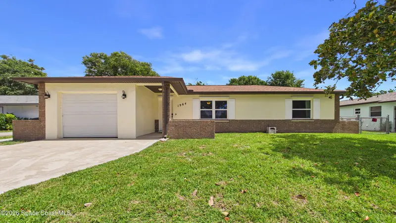 1964 W Shores Road, Melbourne, Fl 32935, FL