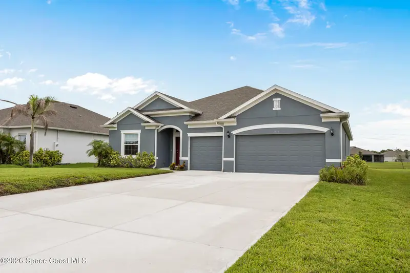 4398 Lago Vista Drive, Micco, Fl 32976, FL