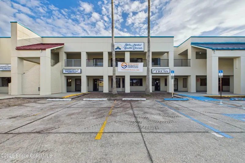 2955 Pineda Plaza Way 209, FL