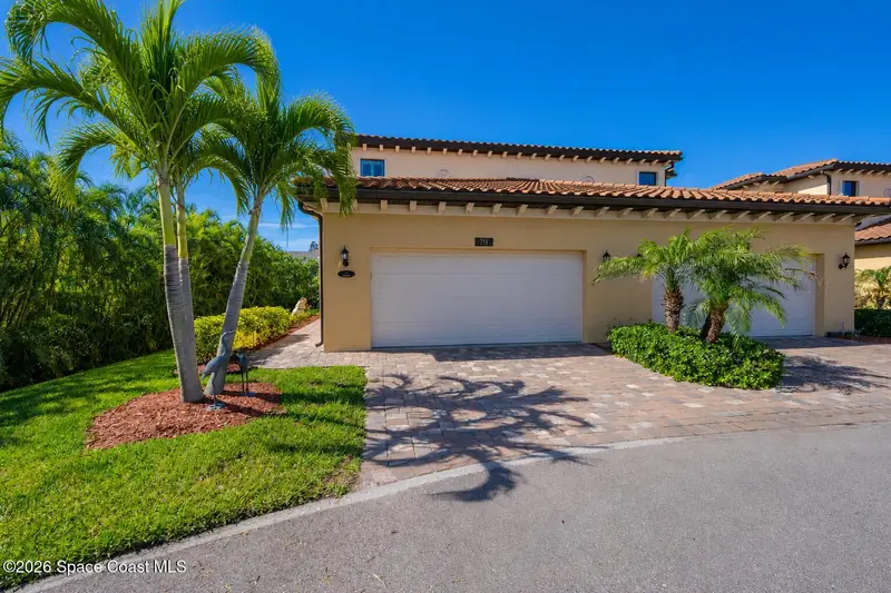719 Lanai Circle, Melbourne, Fl 32937, FL