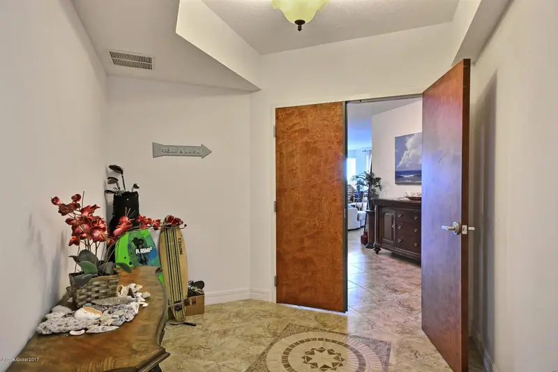 130 Warsteiner Way 204, Melbourne Beach, Fl 32951, FL