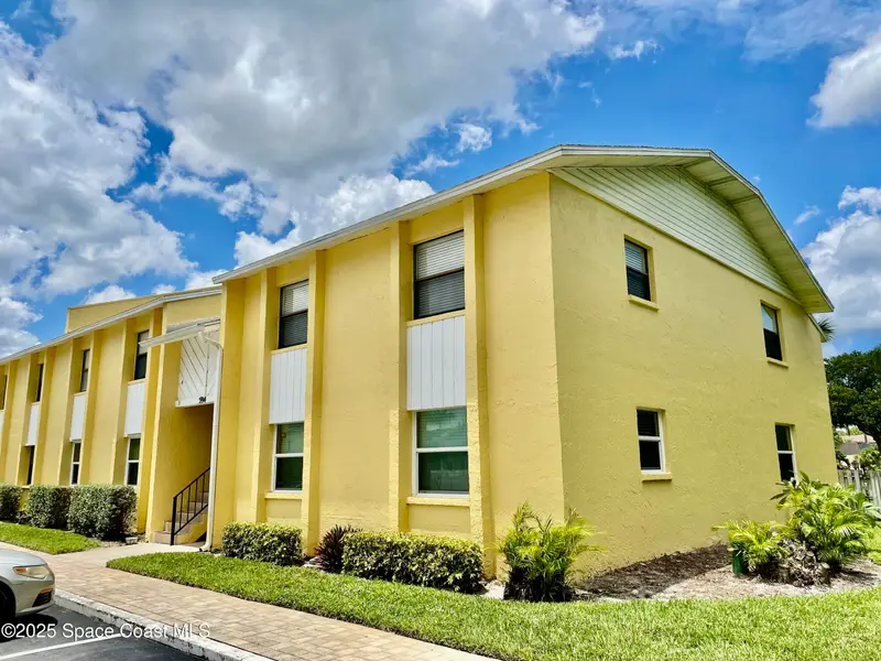594 N Wickham Road 2, Melbourne, Fl 32935, FL