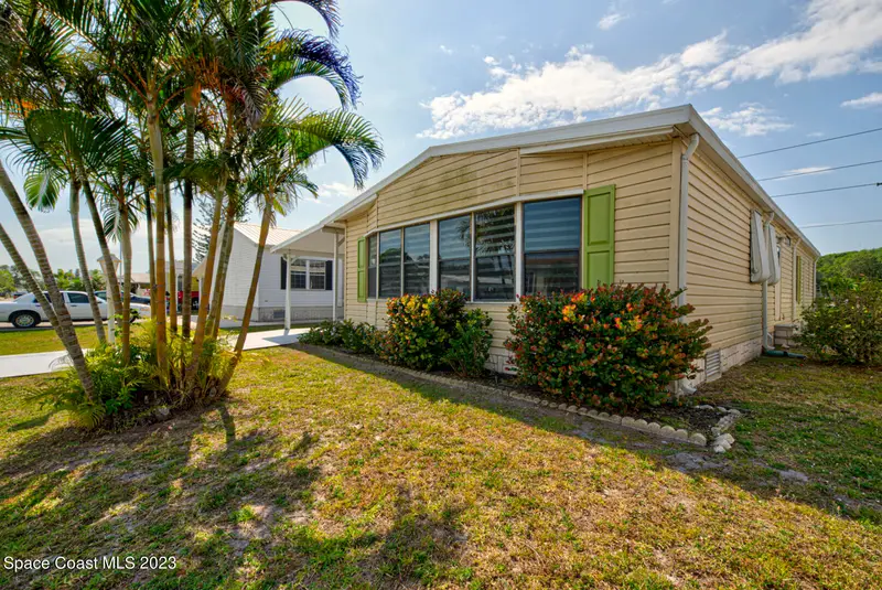5351 Bannock Street, Micco, Fl 32976, FL
