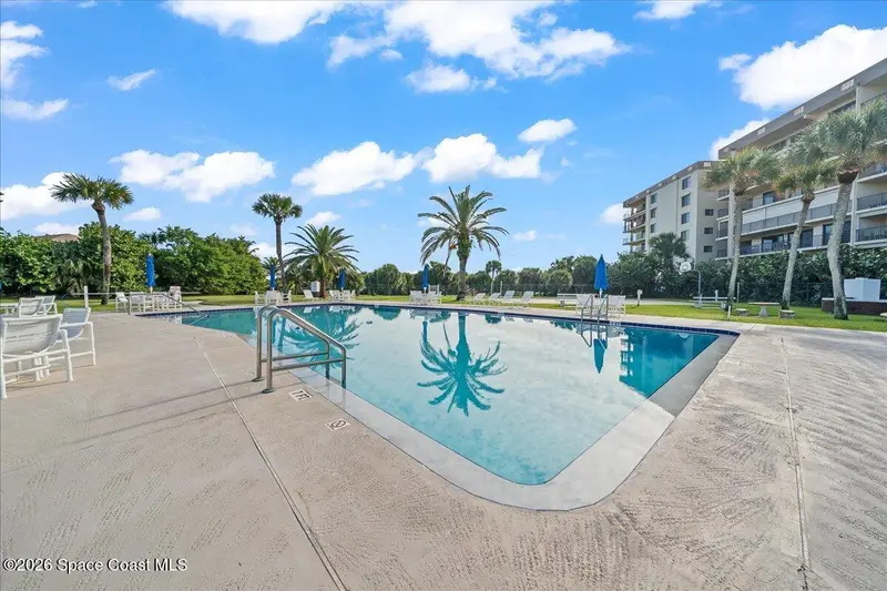 3190 N Atlantic Avenue 204, Cocoa Beach, Fl 32931, FL