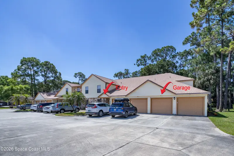 9037 York Lane 13c, West Melbourne, Fl 32904, FL