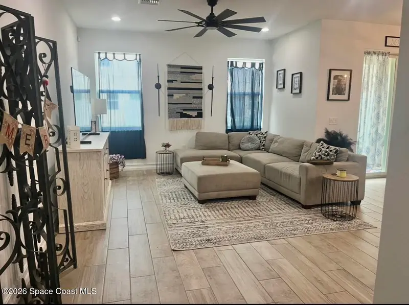 1800 Noel Place 105, Melbourne, Fl 32935, FL