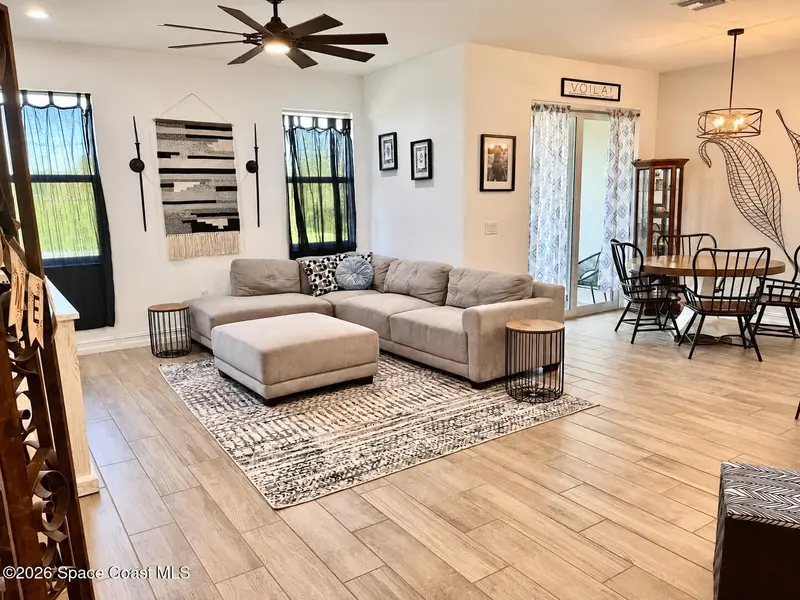 1800 Noel Place 105, FL