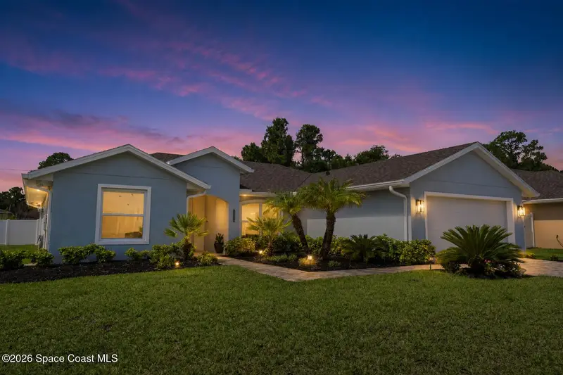 1224 Captiva Island Circle Sw, Palm Bay, Fl 32908, FL