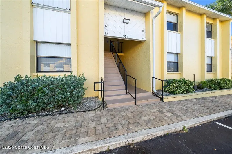 584 N Wickham Road 82, Melbourne, Fl 32935, FL
