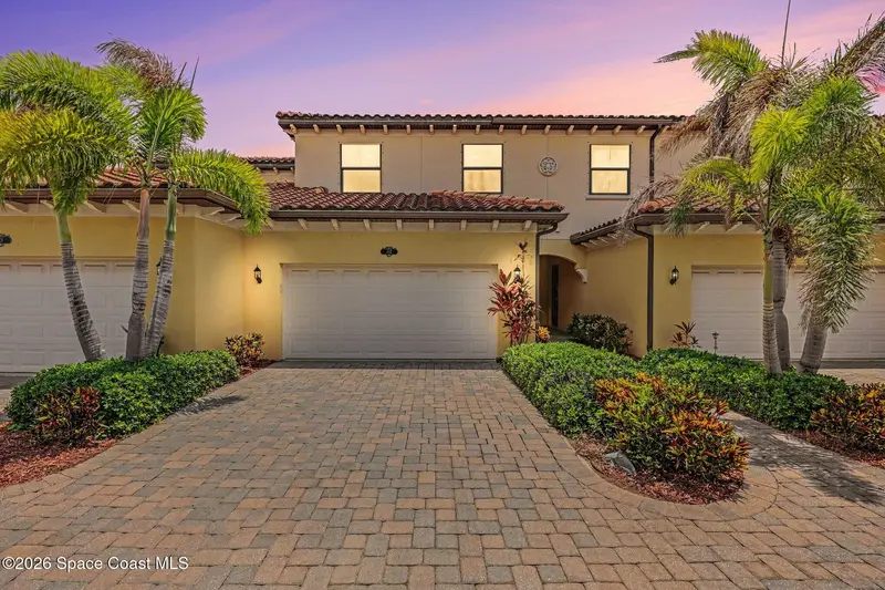 740 Lanai Circle 102, Melbourne, Fl 32937, FL