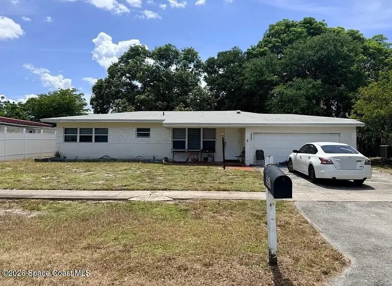 557 W Dayton Circle, Fort Lauderdale, Fl 33312, FL
